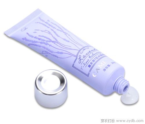 不让鼻子出“风头”
