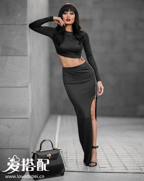 春季拉链裙搭配